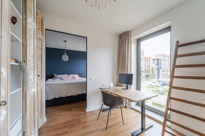 Photo 28 of Cola Debrotstraat 38