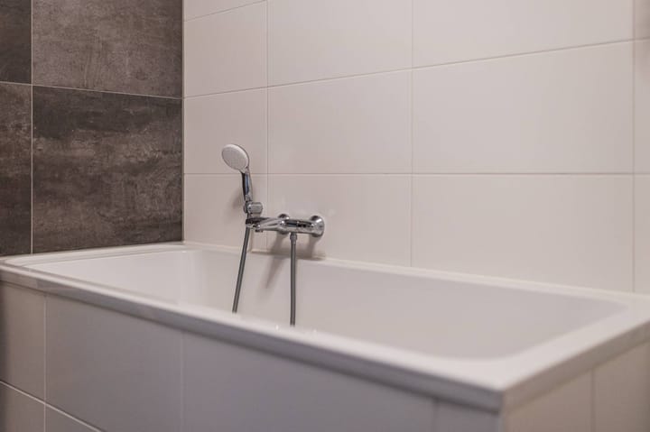 Photo 31 of Cola Debrotstraat 38