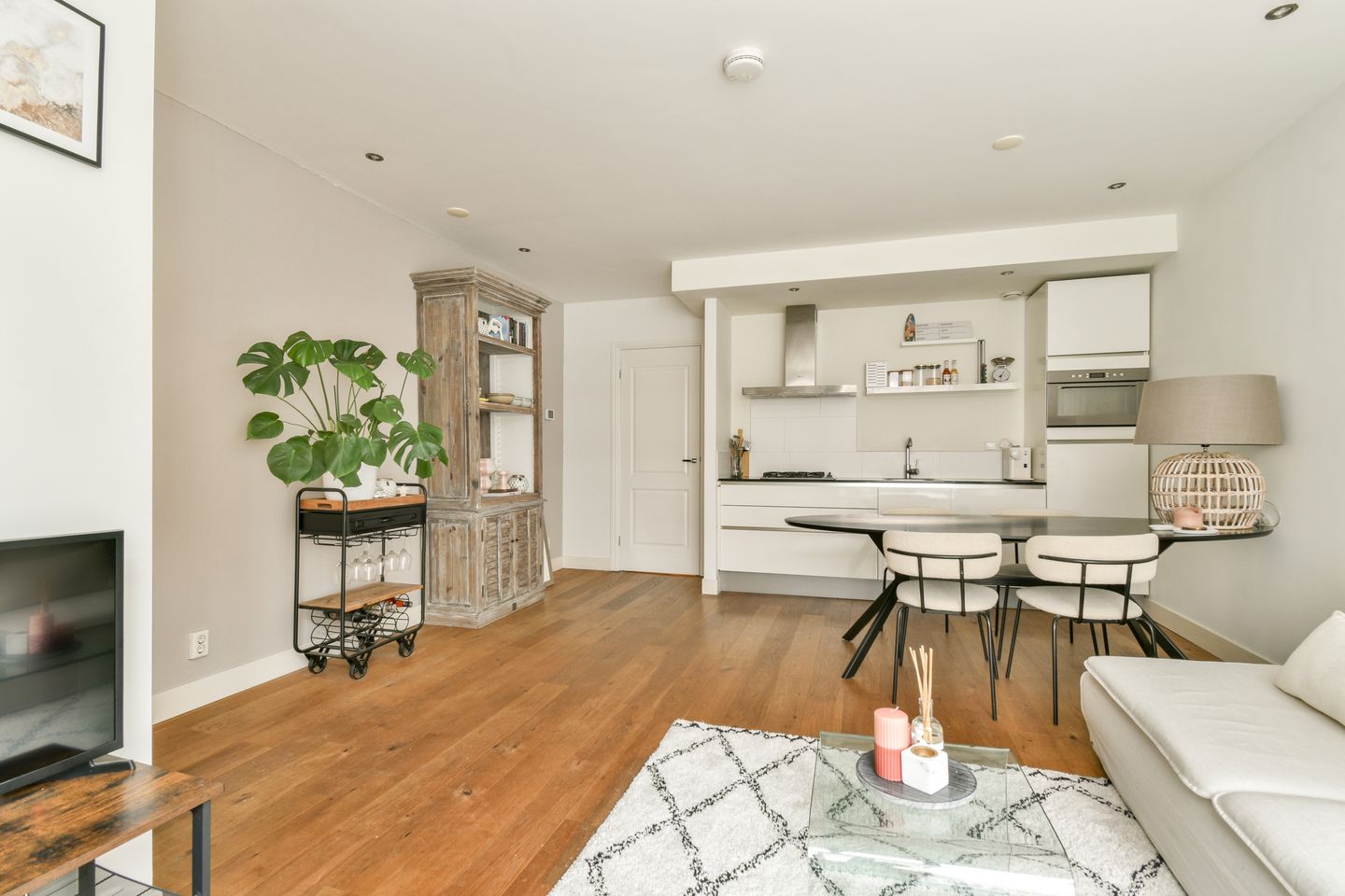 Foto 5 van Rietwijkerstraat 74-H