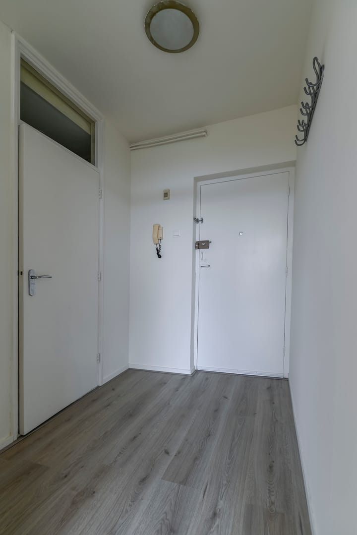 Photo 6 of Bachstraat 90