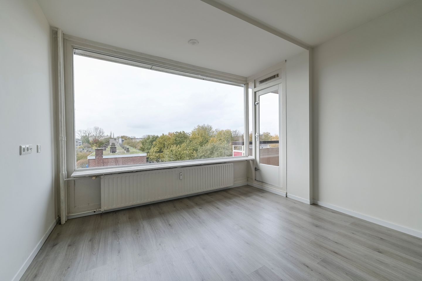 Foto 10 van Bachstraat 90