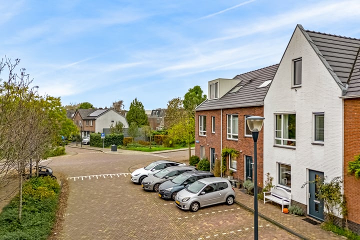 View photo 32 of Jan Lievensstraat 44