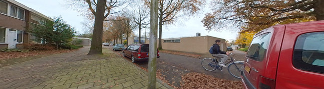 Bekijk 360° foto van Straat van Professor Gimbrèrelaan 115