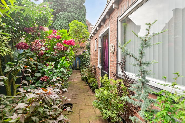 Foto 23 van Ringbaan-Oost 169