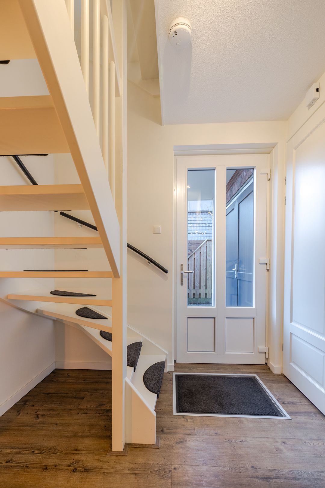 Photo 22 of Citroenvlinder 1