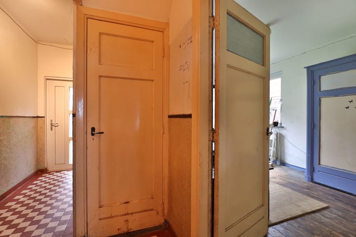 Foto 11 van Voskuilerdijk 8