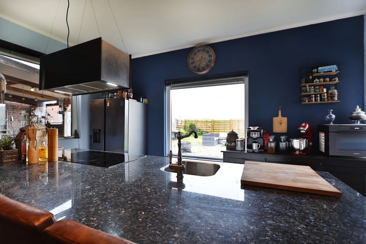 Foto 14 van Voskuilerdijk 8