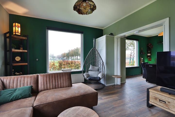 Foto 21 van Voskuilerdijk 8