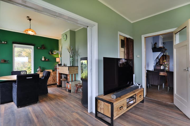 Foto 27 van Voskuilerdijk 8