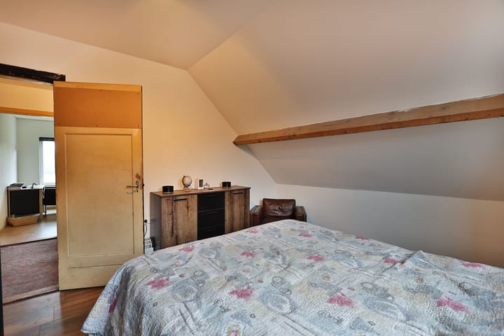 Foto 32 van Voskuilerdijk 8