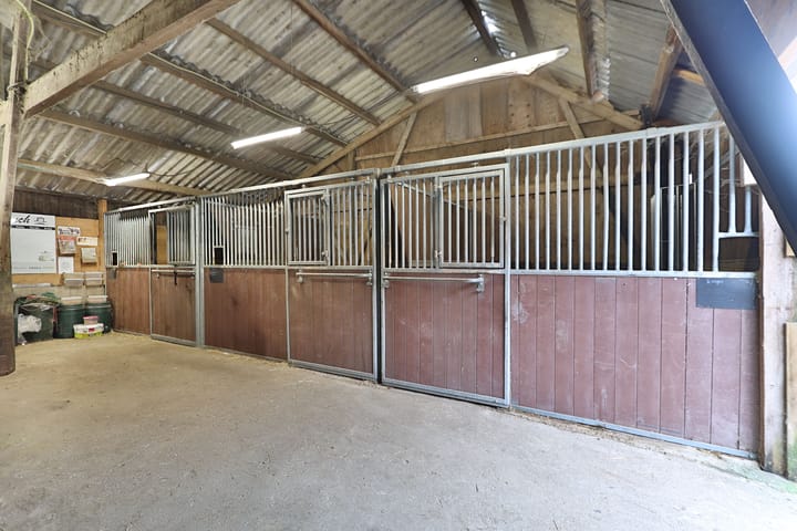 Foto 64 van Voskuilerdijk 8