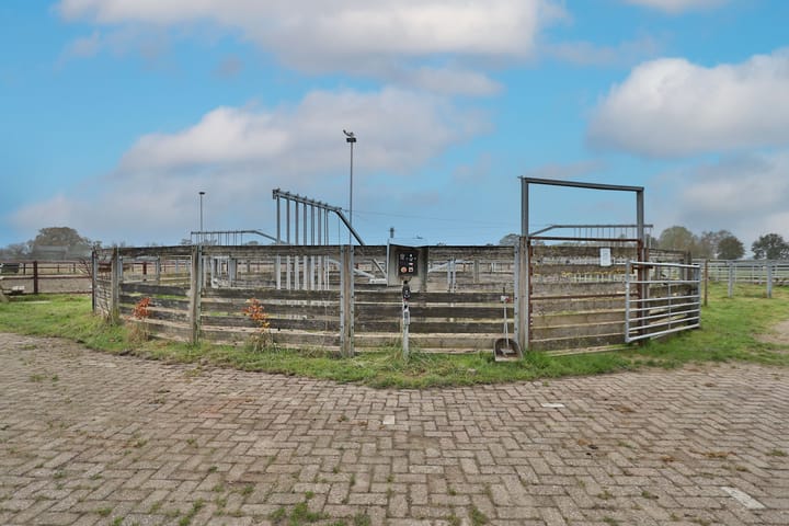 Foto 67 van Voskuilerdijk 8