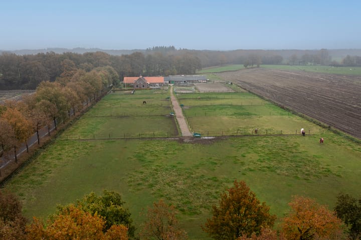 Foto 69 van Voskuilerdijk 8