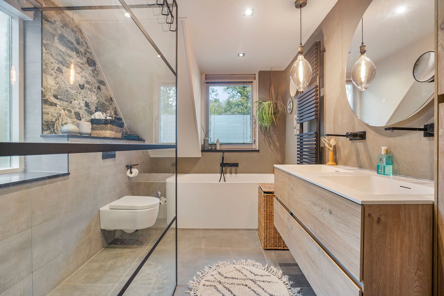 Foto 5 van Hagelkruis 14