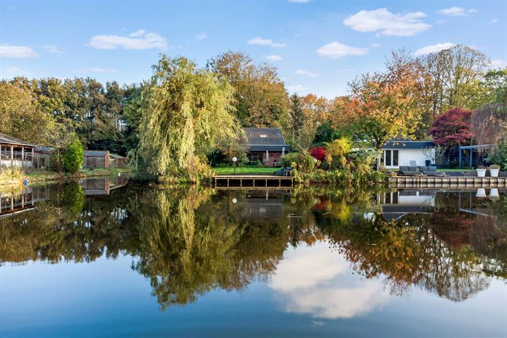 Bekijk foto 2 van Oud Blaricumerweg 36