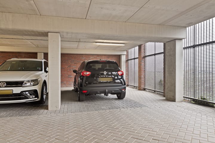 Foto 20 van Grubbenvorstkade 79