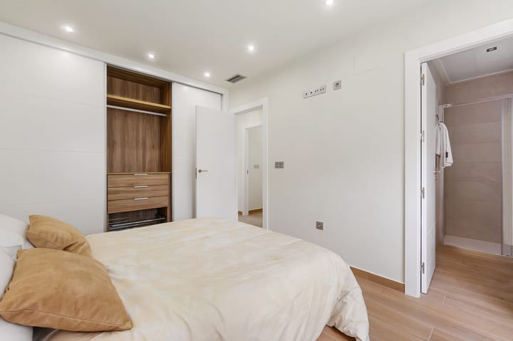 Photo 11 of Cam. Guardamar