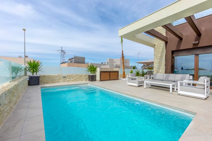 Photo 18 of Cam. Guardamar