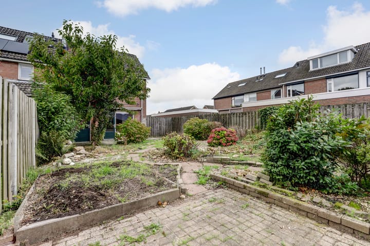 Foto 30 van Wethouder Burgers-stee 15