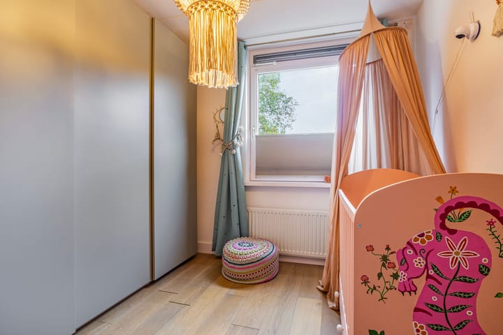 Photo 21 of Rosendaalsestraat 131