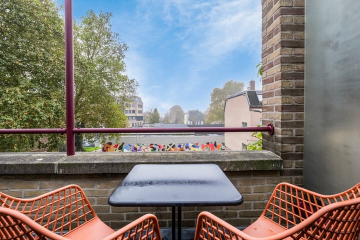 Photo 33 of Rosendaalsestraat 131