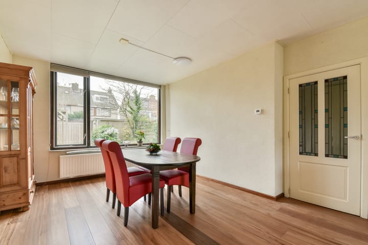 Foto 8 van Sternstraat 16