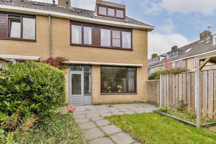 Foto 15 van Sternstraat 16