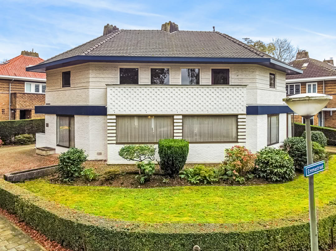 Foto 2 van Jubileumstraat 1