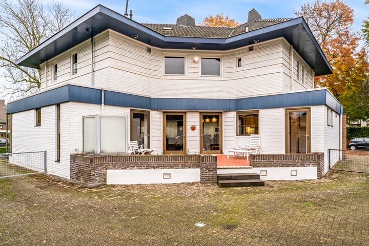 Foto 36 van Jubileumstraat 1