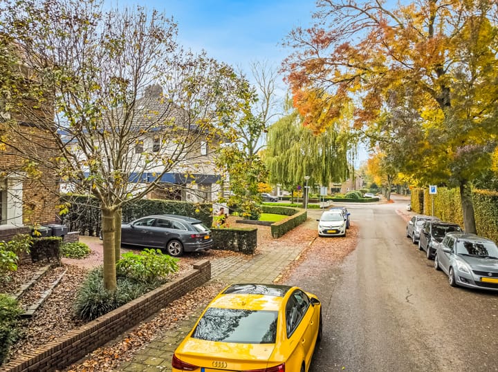 Foto 42 van Jubileumstraat 1