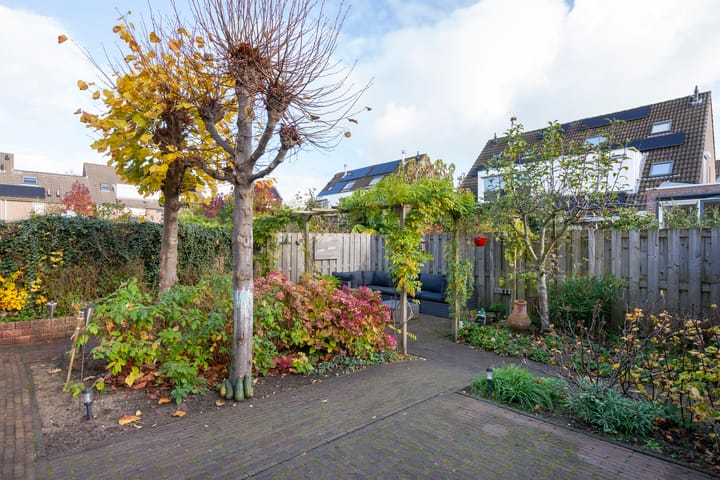 Photo 42 of Calslaan 16