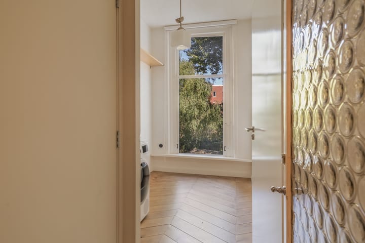 Foto 31 van Eendrachtsweg 34-B