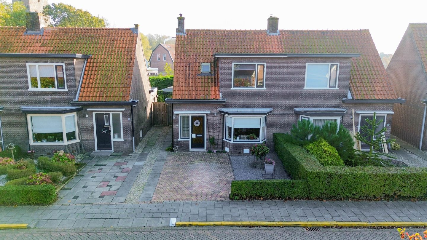 Foto 1 van Burg C Zaaijerlaan 5