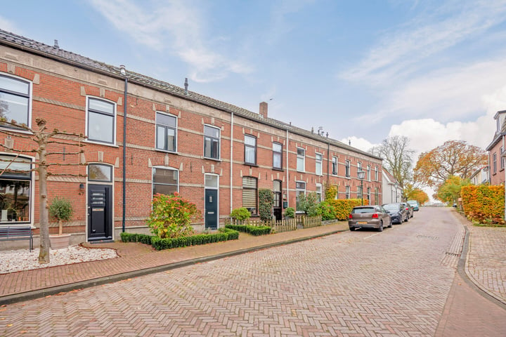 View photo 44 of Rijnstraat 49