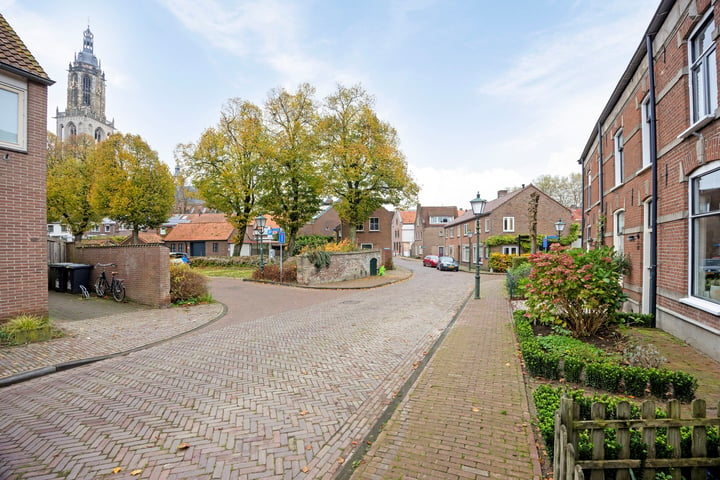 View photo 46 of Rijnstraat 49