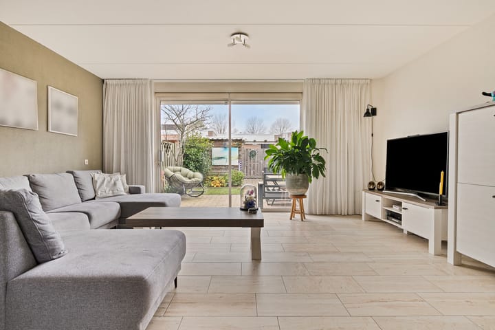 Foto 1 van Snelspoor 6