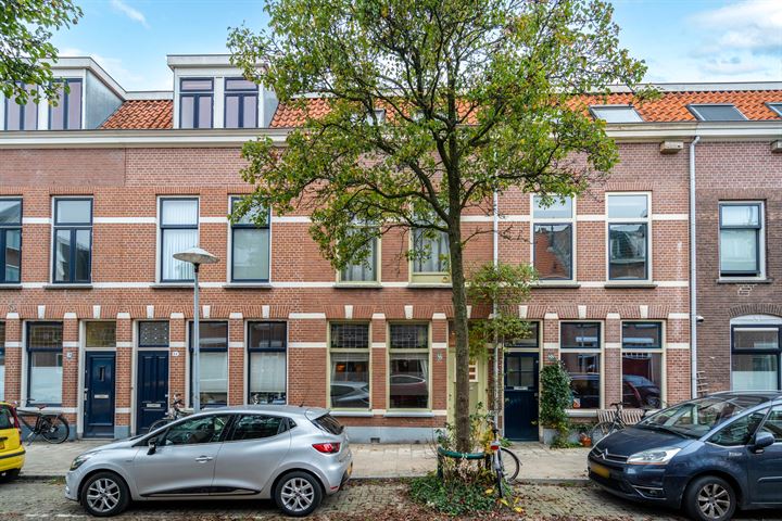 Bekijk foto 1 van Nieuwe Koekoekstraat 86