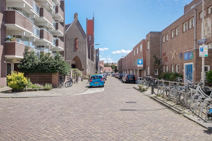 Foto 23 van 2e Messstraat 27