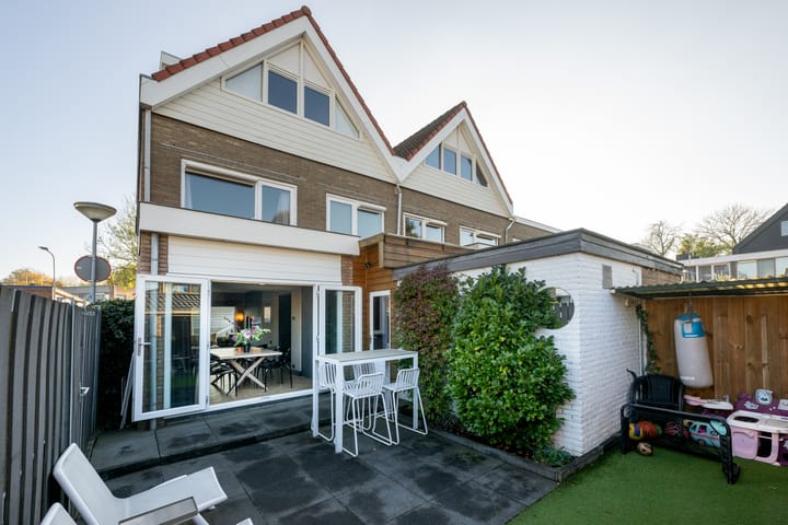 Foto 26 van Wilgenlaan 10