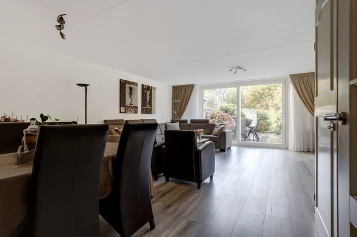 Foto 9 van Clara Wichmannstraat 94