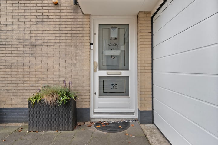 Bekijk foto 7 van Krokusstraat 39