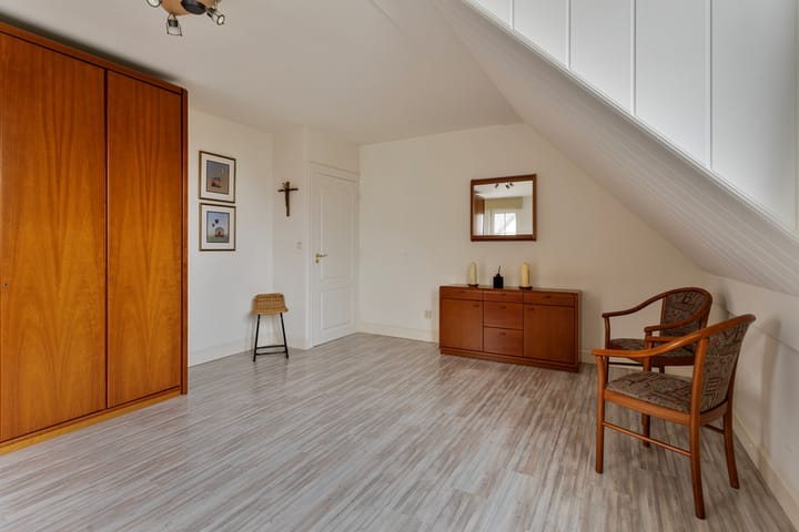 Foto 15 van Vonderstraat 1