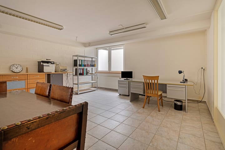 Foto 28 van Vonderstraat 1