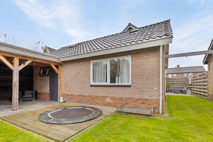 Foto 30 van Gealstrjitte 25