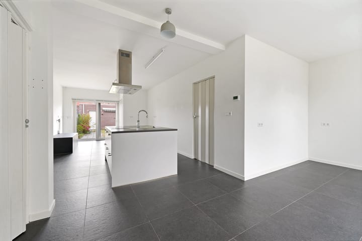 Foto 2 van Jakob Brasserstraat 11