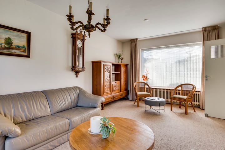 Foto 11 van Azaleaweg 18