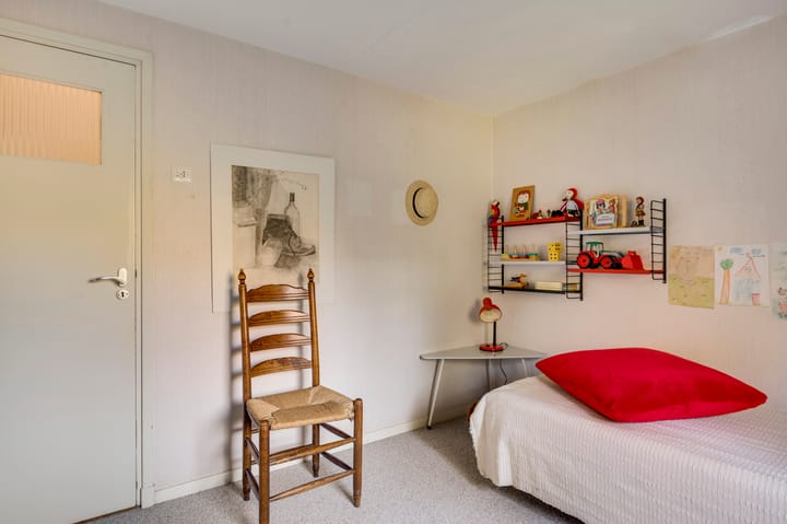 Foto 24 van Azaleaweg 18