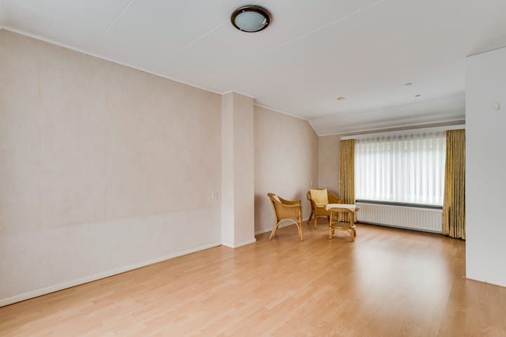 Foto 25 van Oudenakkerstraat 64