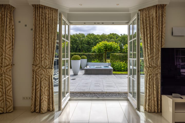 Photo 15 of Bartolottilaan 9