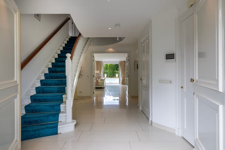 Photo 21 of Bartolottilaan 9